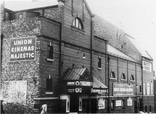 Benw_Condercum_Rd_Majestic_1937