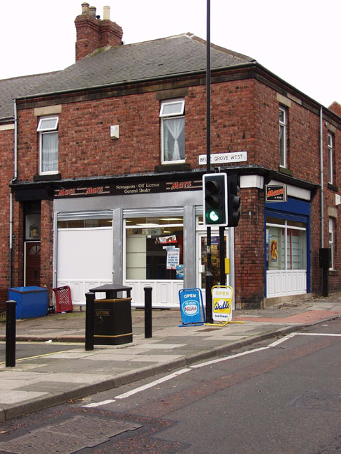 Spit_Hunters_Rd_Shop