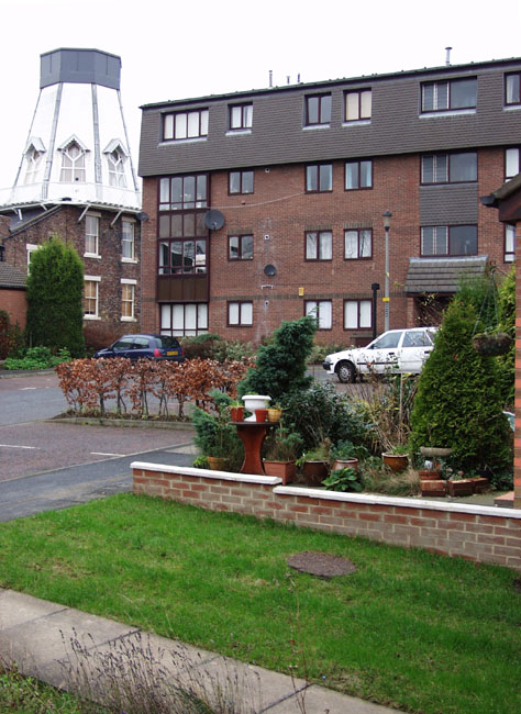 Spit_Windmill_Rear